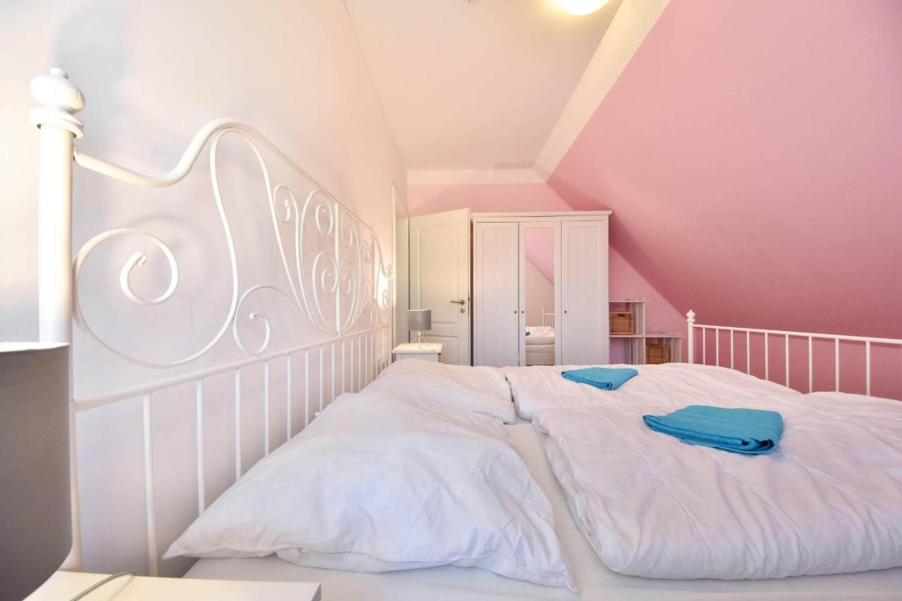 קורסוואנדט Ferienhaus Waldhaus מראה חיצוני תמונה